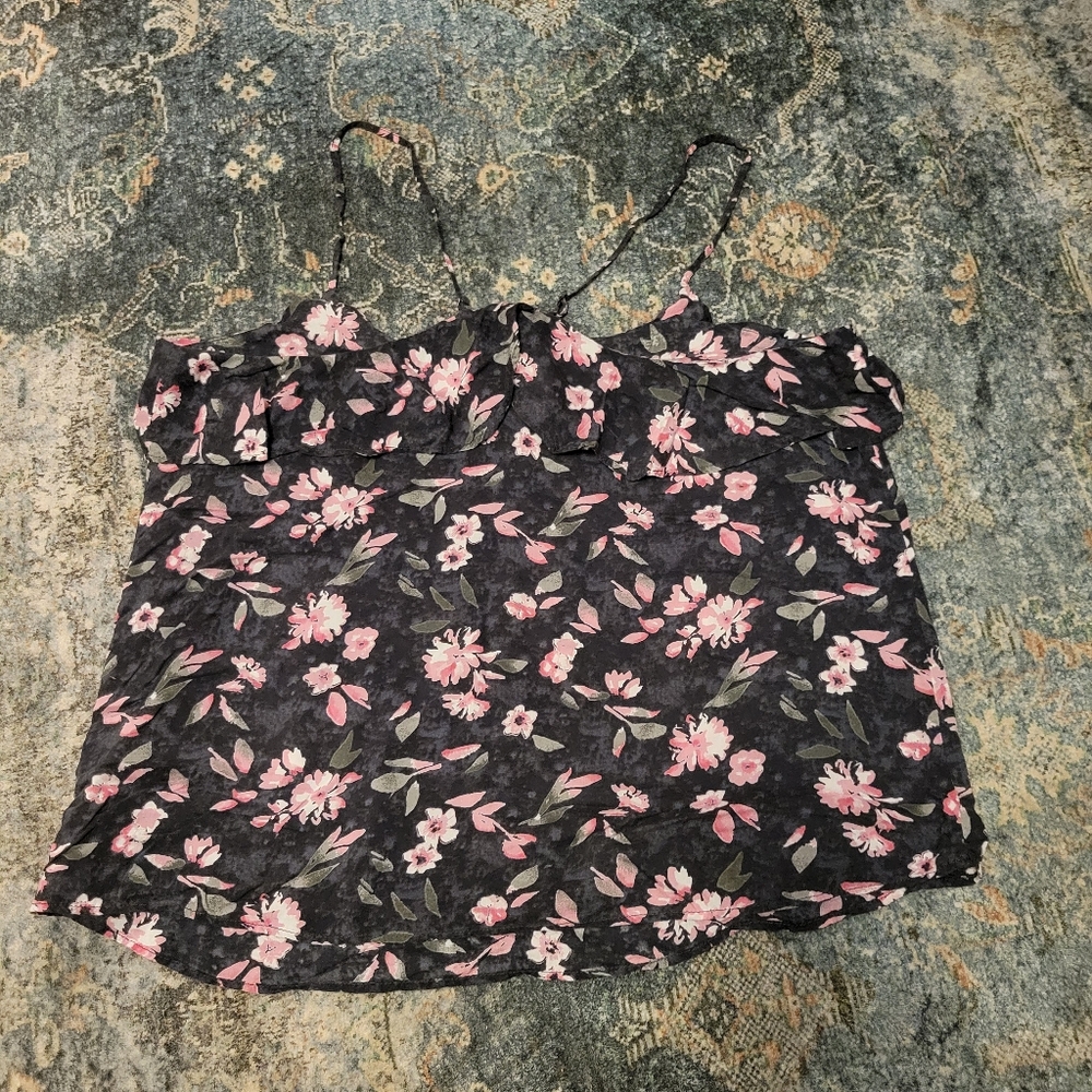 NWOT American Eagle Outfitters Black and Pink Floral Spaghetti Strap Racerback L